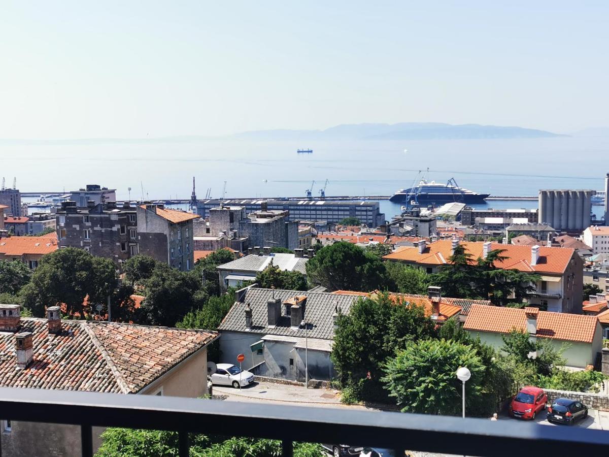Leelee Apartman Fiume Kültér fotó